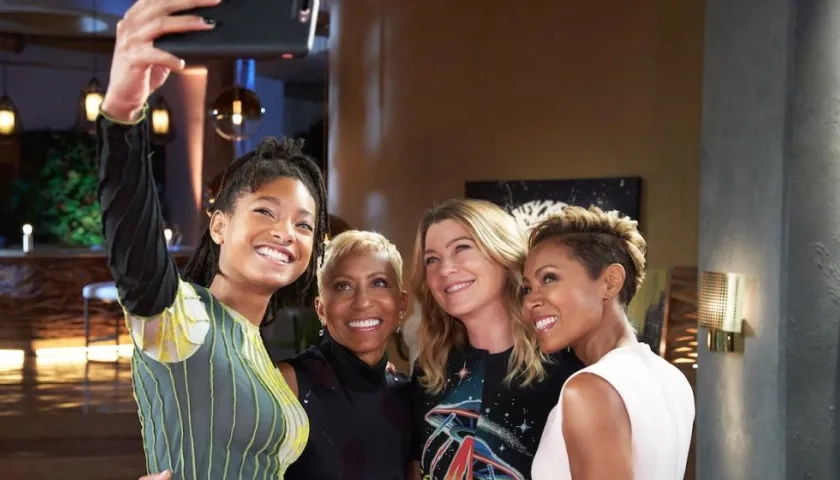 Jada Pinkett Smith, su hija Willow Smith y la madre de Jada, Adrienne Banfield-Norris.