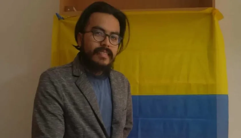 Kevin Acosta Ortiz, egresado de Historia de Uniatlántico que realiza maestría en España.