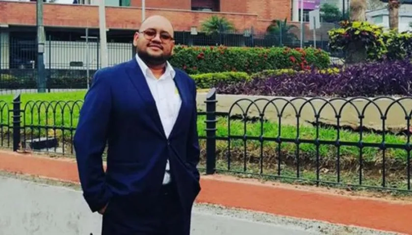 Augusto Itúrburu, periodista deportivo ecuatoriano.