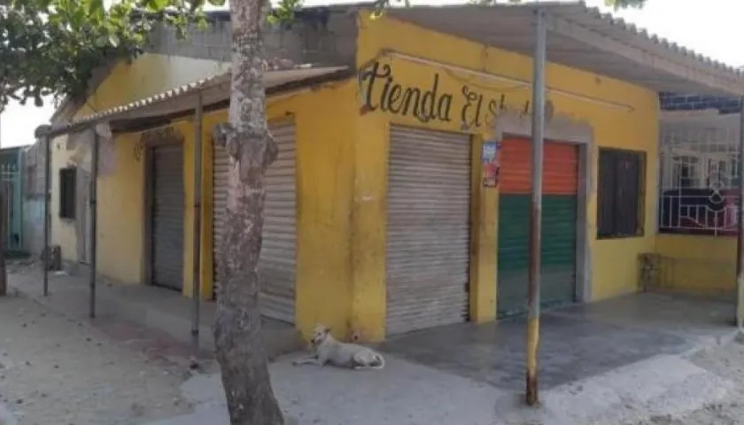 Tienda en donde se realizó el operativo en el barrio Don Bosco.