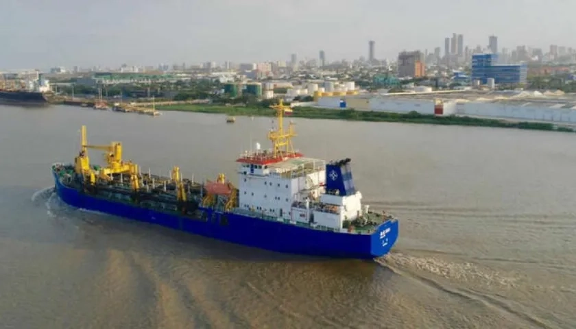 La draga china Hang Jun 5001.