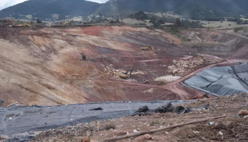 El deslizamiento ocurrido en las últimas horas está lejos de tener las proporciones del ocurrido en 1997, 