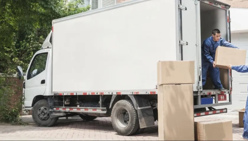 Las mudanzas deben ser autorizadas en las inspecciones de policía.