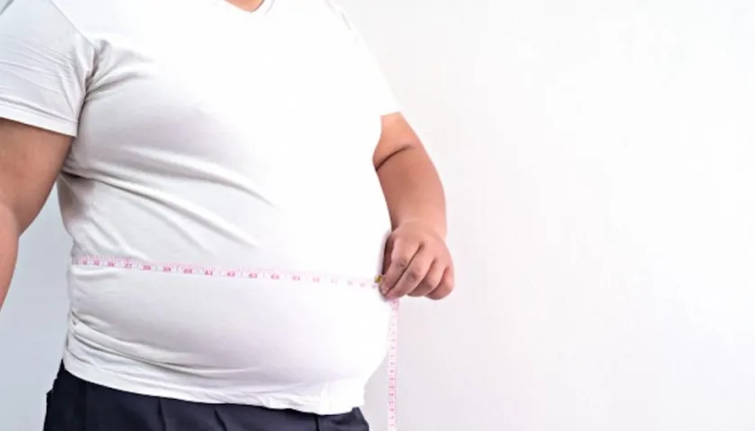 Consejos son comer frutas y verduras, planificar las comidas, pesarse a menudo, hacer ejercicio, dormir lo suficiente e hidratarse.