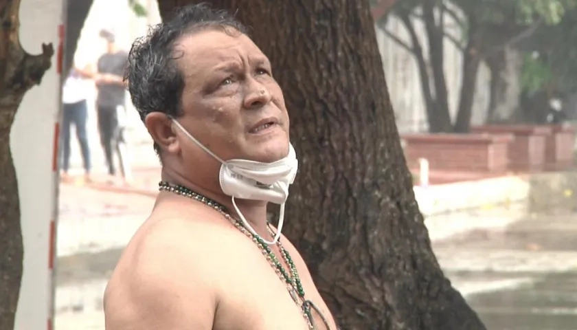 El educador Rafael Iglesias fue rescatado en La Victoria.