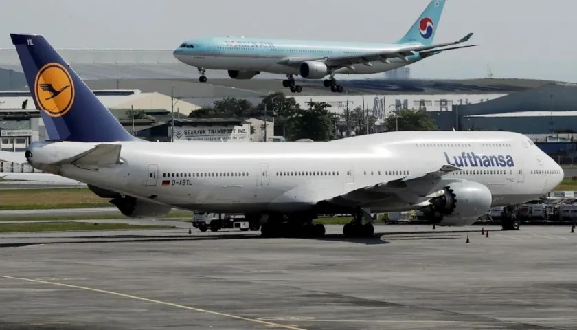 Lufthansa.