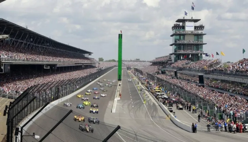 La Indy 500 de este año se correrá en octubre si no se permite a los aficionados el ingreso, en agosto.