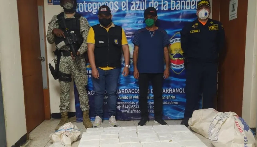 Capturado por presuntamente transportar cocaína en bultos de yuca