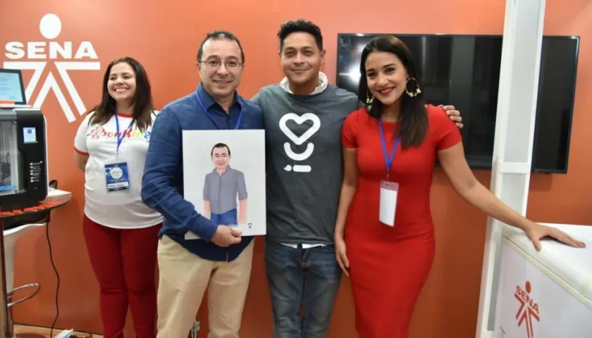 Carlos Mario Estrada, director del Sena, y Jacqueline Rojas, directora regional del Sena Atlántico.