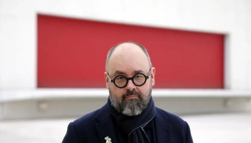 El escritor español Carlos Ruiz Zafón.