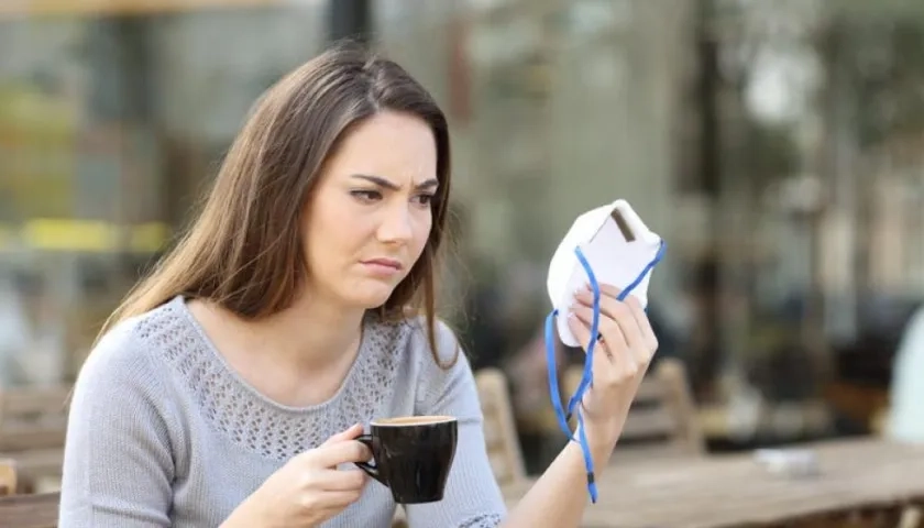Algunas personas no obedecen las medidas sanitarias de precaución ante la pandemia.