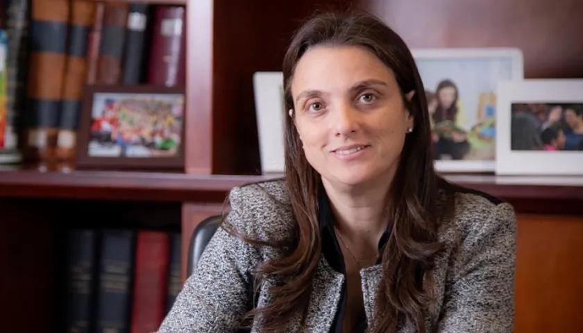  Karen Abudinen. ministra de las TIC.