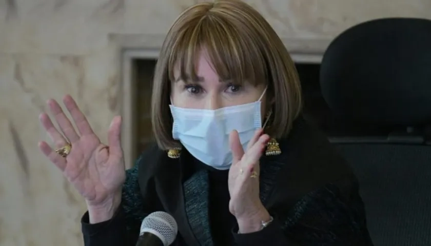 Alicia Arango, Ministra del Interior.