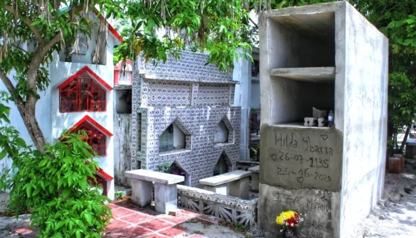 A raíz de la pandemia ha aumentado el número de sepelios en los cementerios.