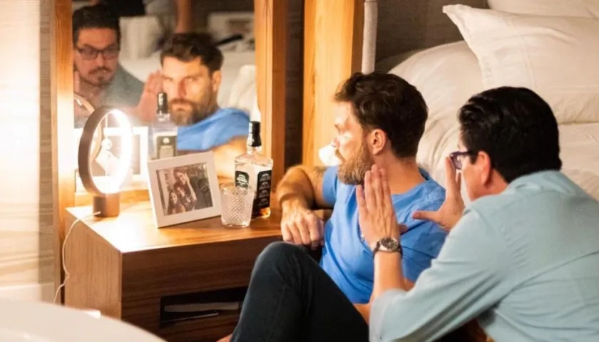 El actor Julian Gil y el director colombiano Jaime Segura.