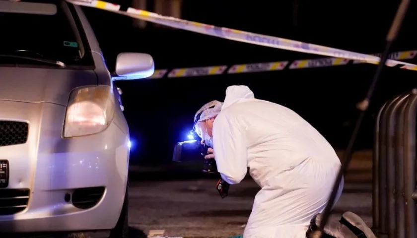 Policía en la escena del crimen en Noruega.