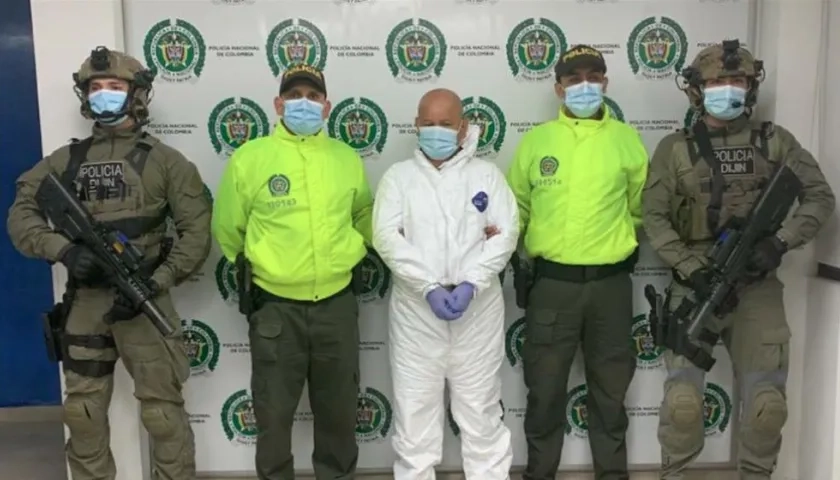 Alias 'Ariel' tras la captura.