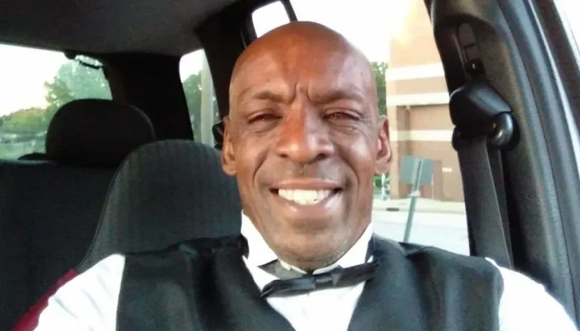  John Elliott Neville, de 56 años, fallecido en diciembre.