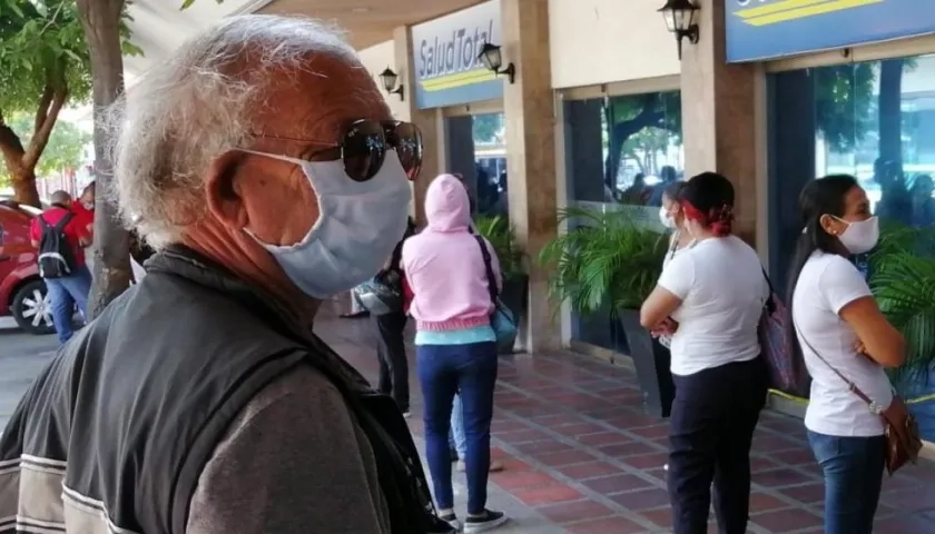 Los mayores de 70 años tienen los mismos derechos que el resto de la población colombiana.