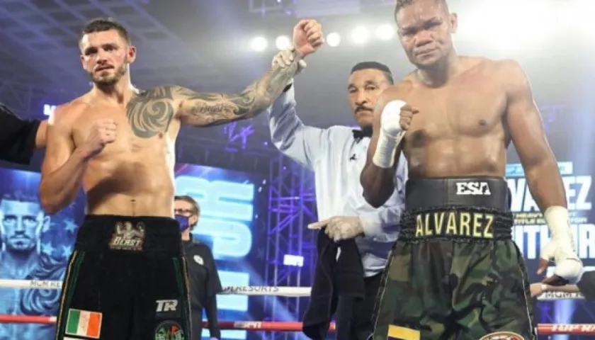 Joe Smith y Eléider Álvarez.