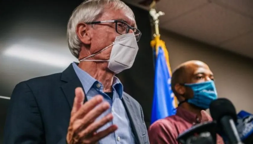  Tony Evers, gobernador de Wisconsin.