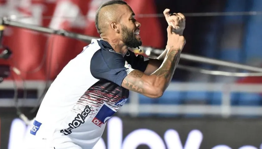 La celebración de Freddy Hinestroza.