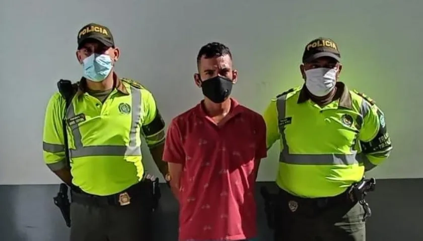 Leonel David Torres Pérez fue llevado a la URI de la Fiscalía. 