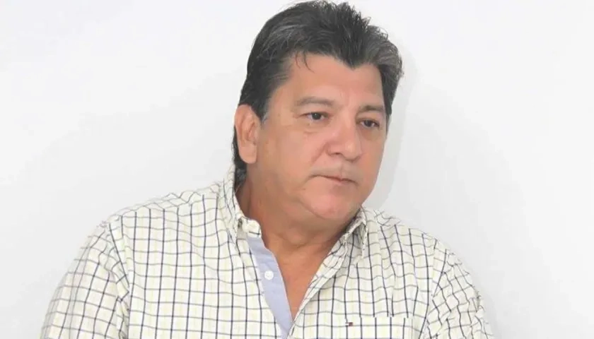 Alberto Borelly Borelly, Consejero de la CRA.