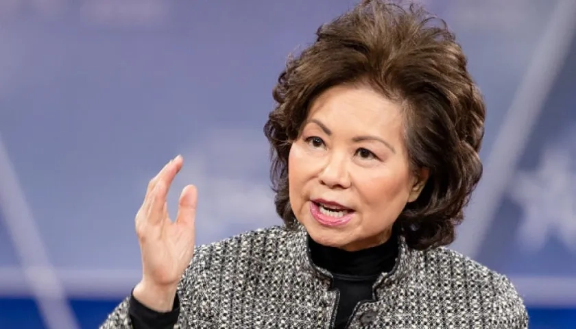 La secretaria de Transporte de Estados Unidos, Elaine Chao.