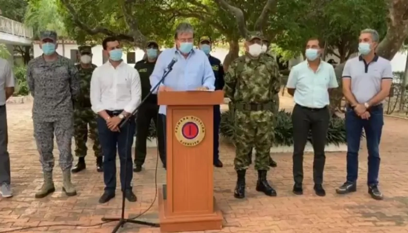 El ministro de Defensa, Carlos Holmes Trujillo.