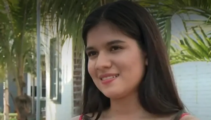 Andrea Lorena Cárdenas, estudiante del puntaje perfecto de las Pruebas SAber 11.