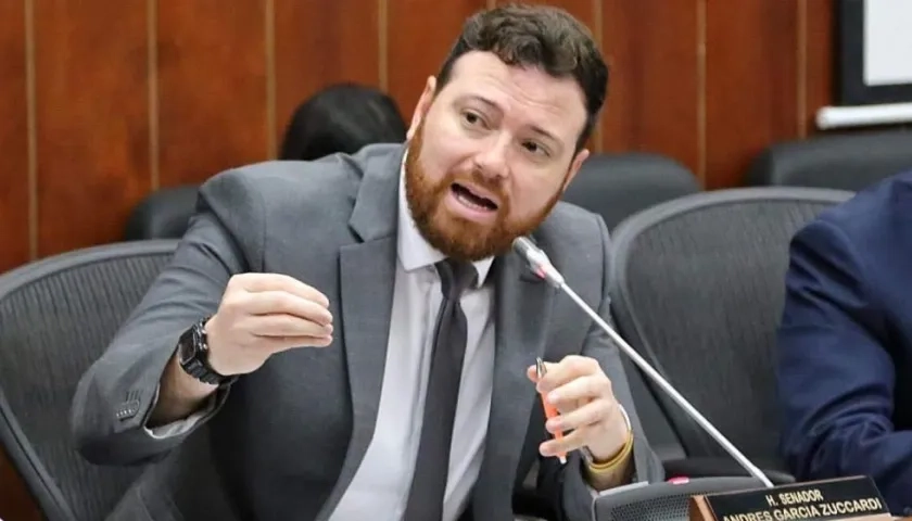 El senador Andrés García Zuccardi.