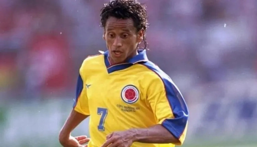 Anthony De Ávila, delantero colombiano. 