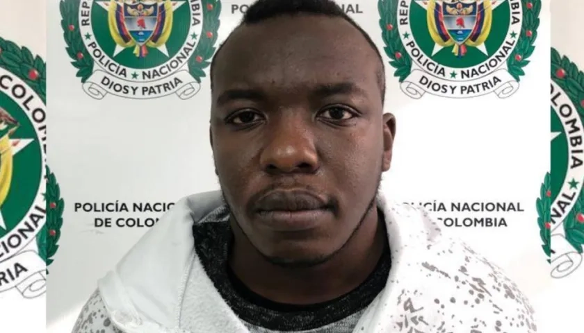 Luis Adrián Valencia Padilla, conocido como JGenio.