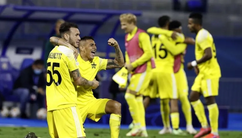 Frank Castañeda celebra tras un gol. 