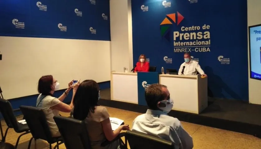 Ministro de Turismo, Juan Carlos García, en rueda de prensa.