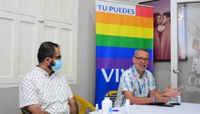 Wilson Castañeda, de Caribe Afirmativo; y Hemel Noreña, enlace para la población LGBTI de la Gobernación del Atlántico.