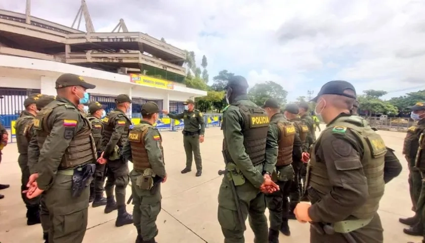 Operativo policial en el Metropolitano