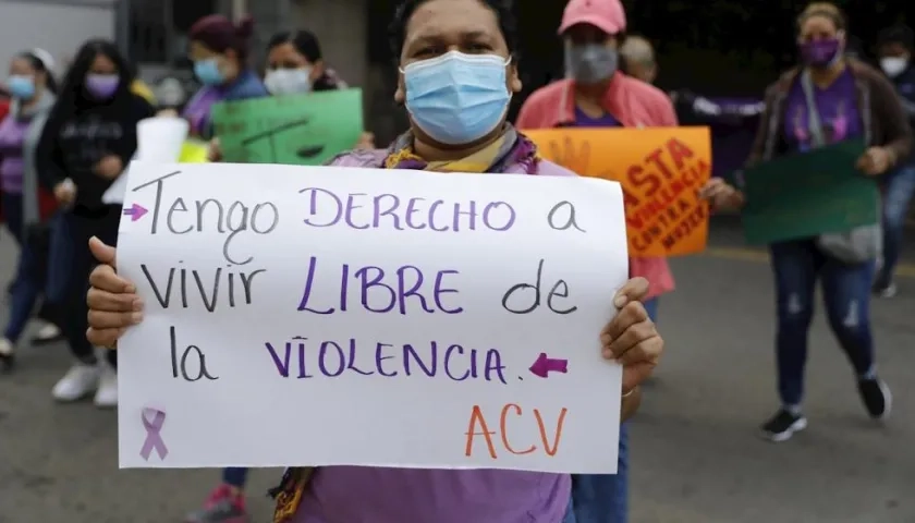 Las mujeres en diferentes países pidieron vivir sin violencia.