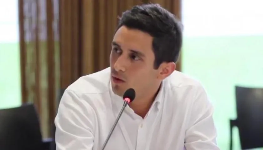 Rodrigo Tovar Vélez. 