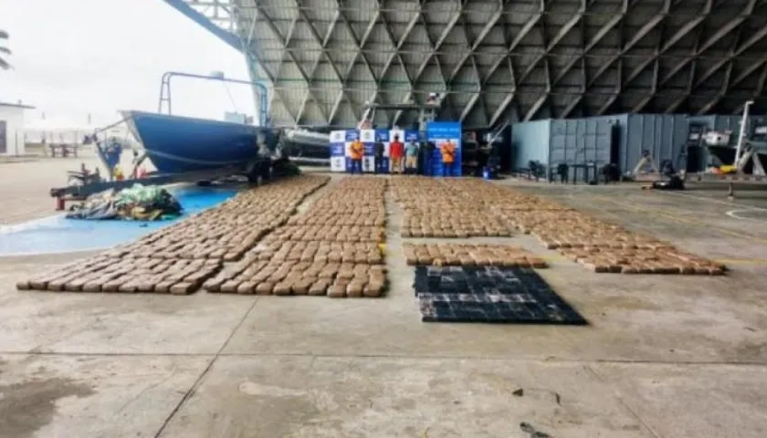 Cargamento de marihuana y cocaína incautado