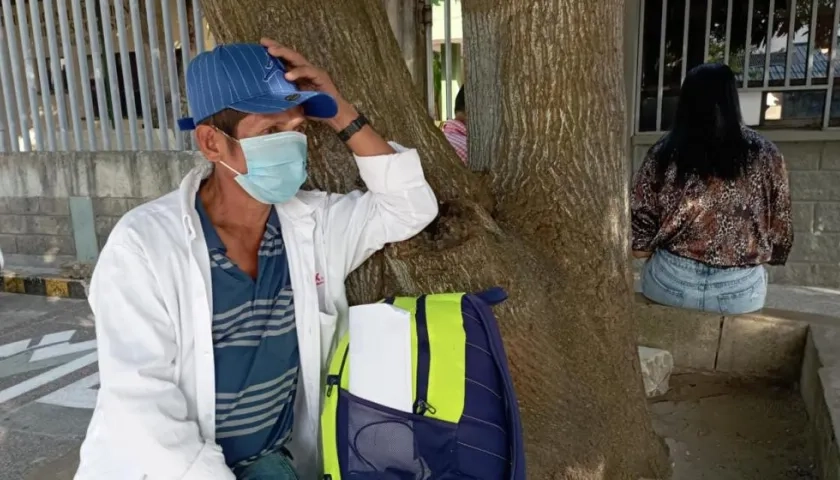 Antonio Guevara González, padre de la joven. 