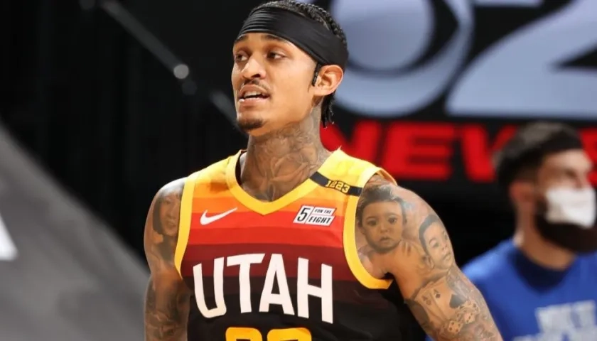 Jordan Clarkson fue la figura de los Jazz. 