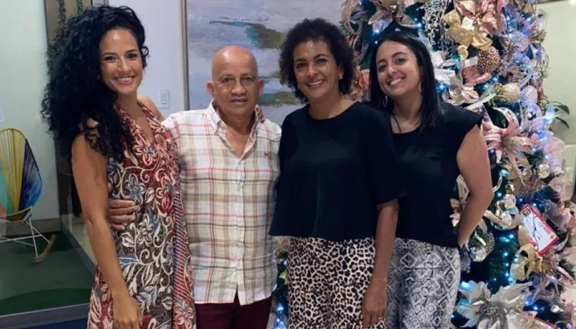 Jessica González, Carlos González, Yanet Herrera y Karen González.