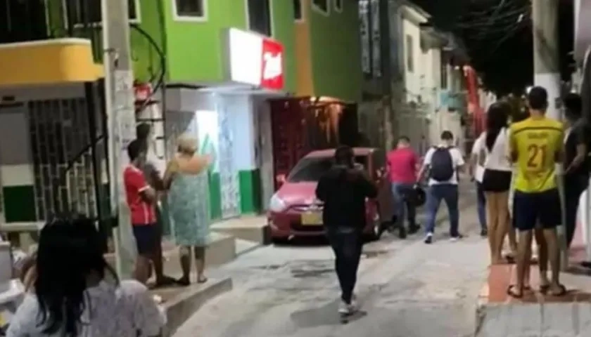 Los vecinos están consternados por lo ocurrido en la Ciudadela 20 de Julio. 