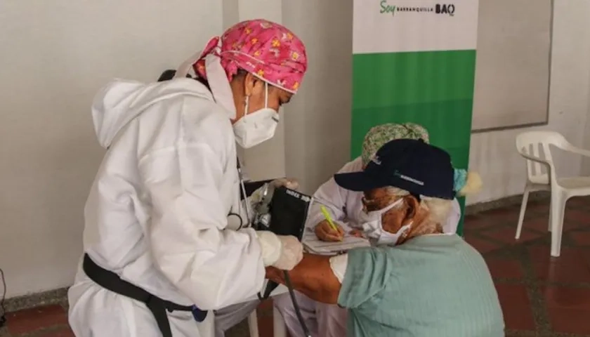 Sigue la capacitación a vacunadoras para intensificar la campaña masiva de inmunización contra el Covid-19.