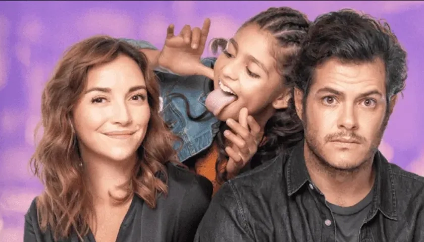  Alfonso Dosal, Regina Blandón y Francesca Mercadante, actriz infantil de la película 'Sin Hijos'.