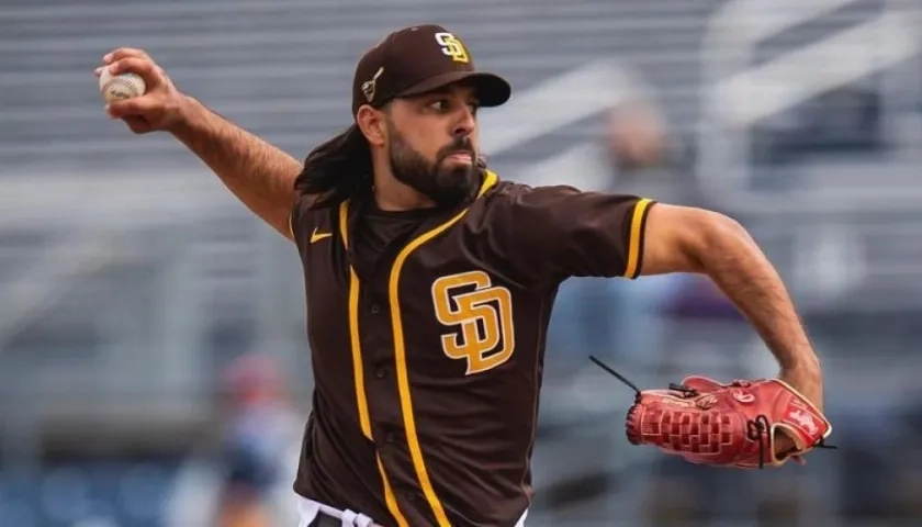 Nabil Crismatt, lanzador barranquillero. 