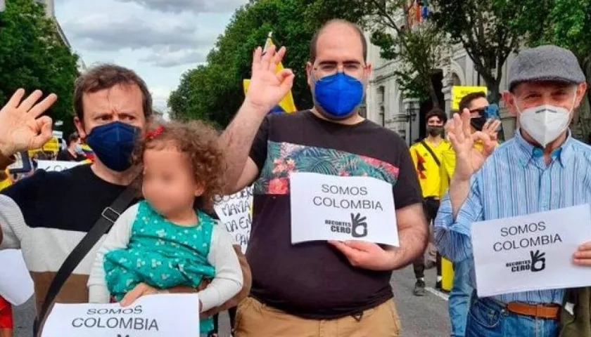 Somos Colombia es el nombre del manifiesto de Recortes Cero.