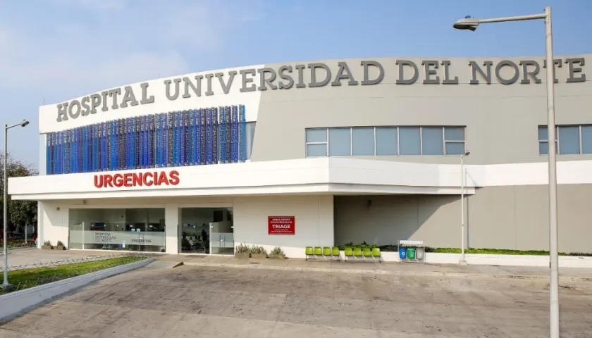 El militar se encuentra recibiendo atención médica en el Hospital Universidad del Norte. 